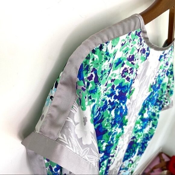 Coldwater Creek top with dolman sleeves and crew  neckline - Picture 6 of 7